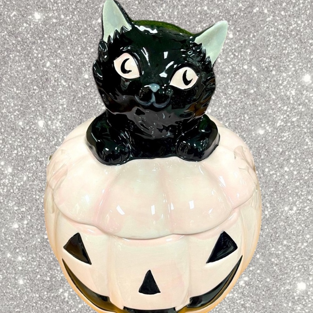 Pink Halloween Black Cat in Pink Pumpkin Jack o’lantern Canister Cookie Jar NEW